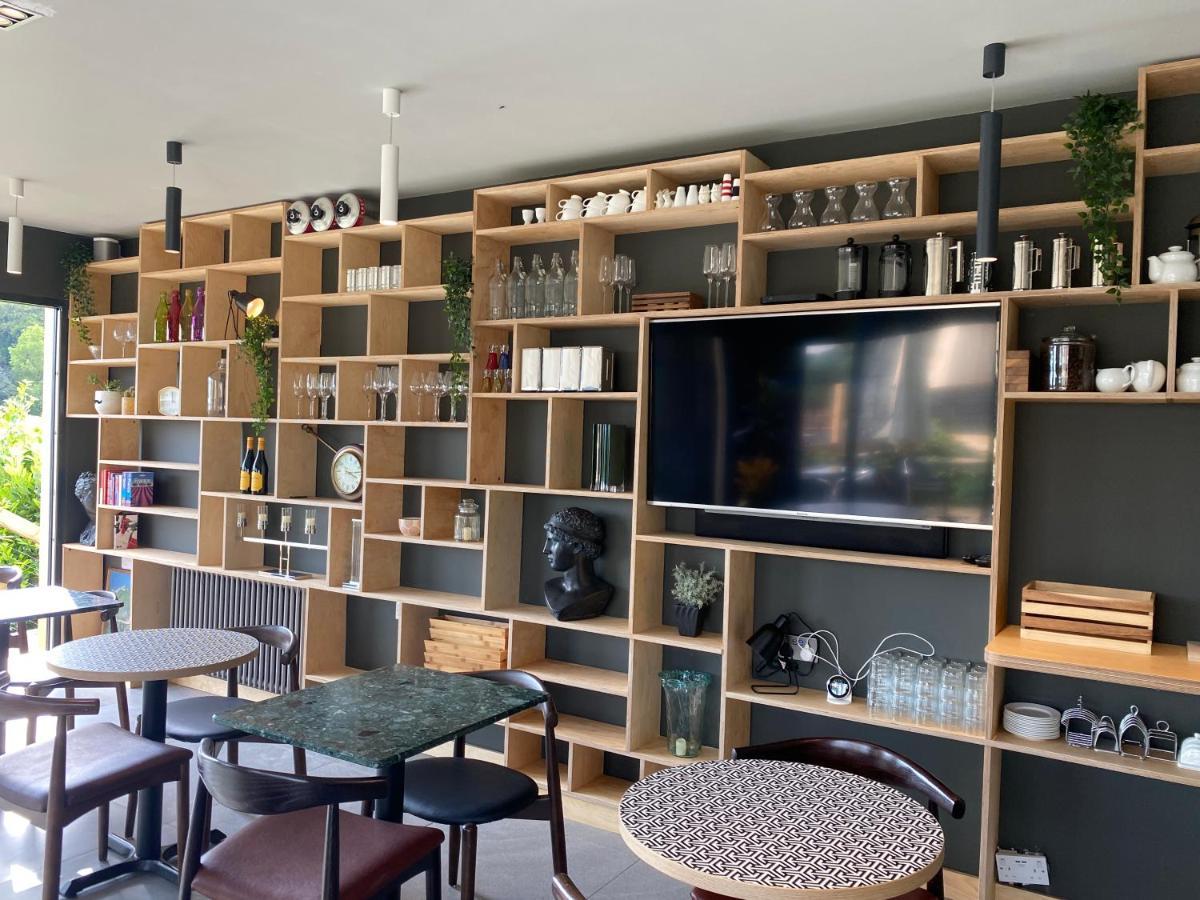 Rockmount Rooms & Apartment Tavistock  Bagian luar foto