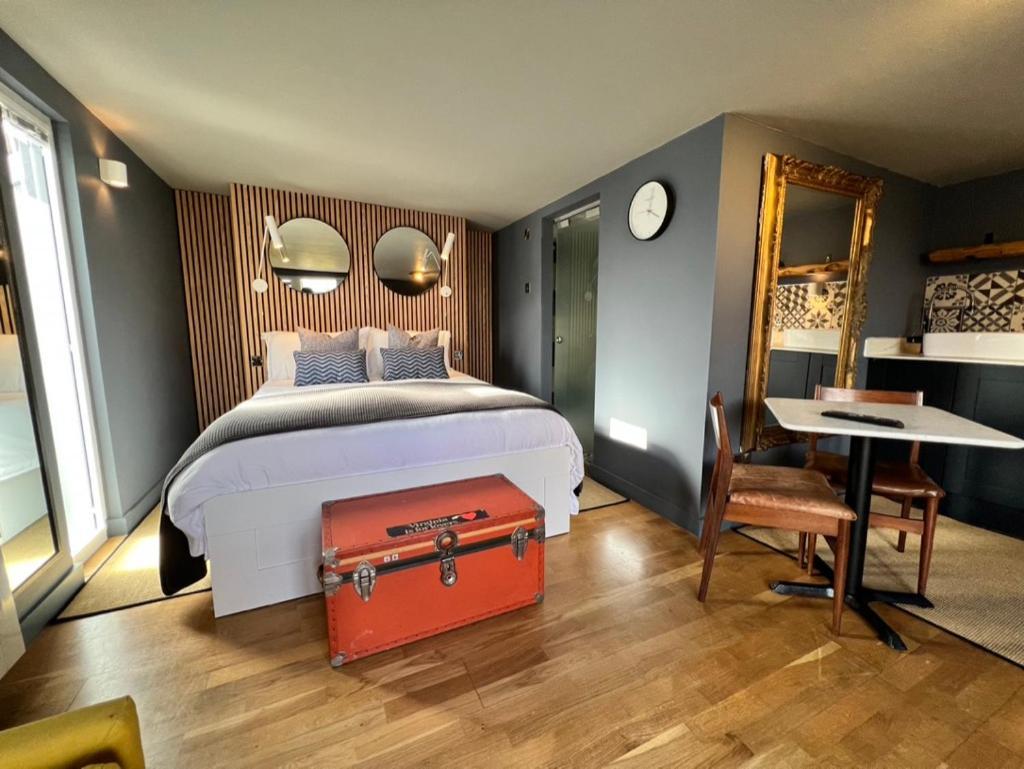 Rockmount Rooms & Apartment Tavistock  Bagian luar foto