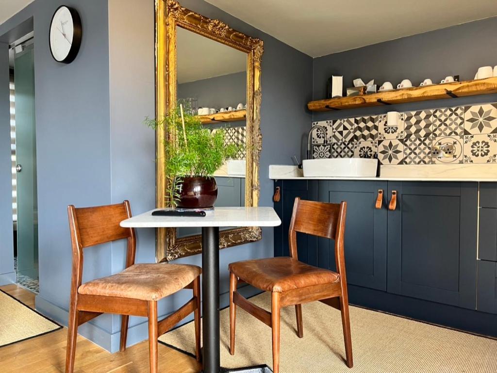 Rockmount Rooms & Apartment Tavistock  Bagian luar foto
